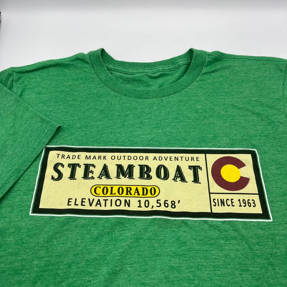 Vintage Adult Tee Steamboat Colorado Unisex Medium Green Graphic Short Sleeve